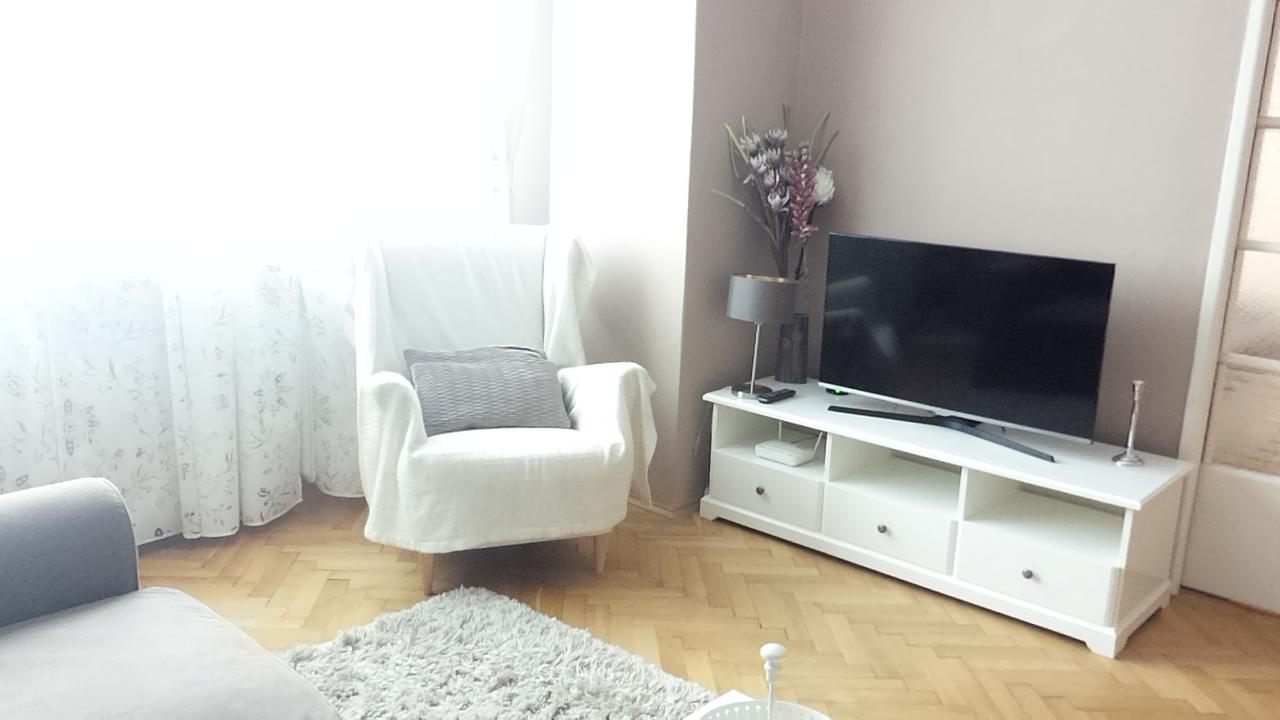 Niko 1 Apartment Prague Ngoại thất bức ảnh